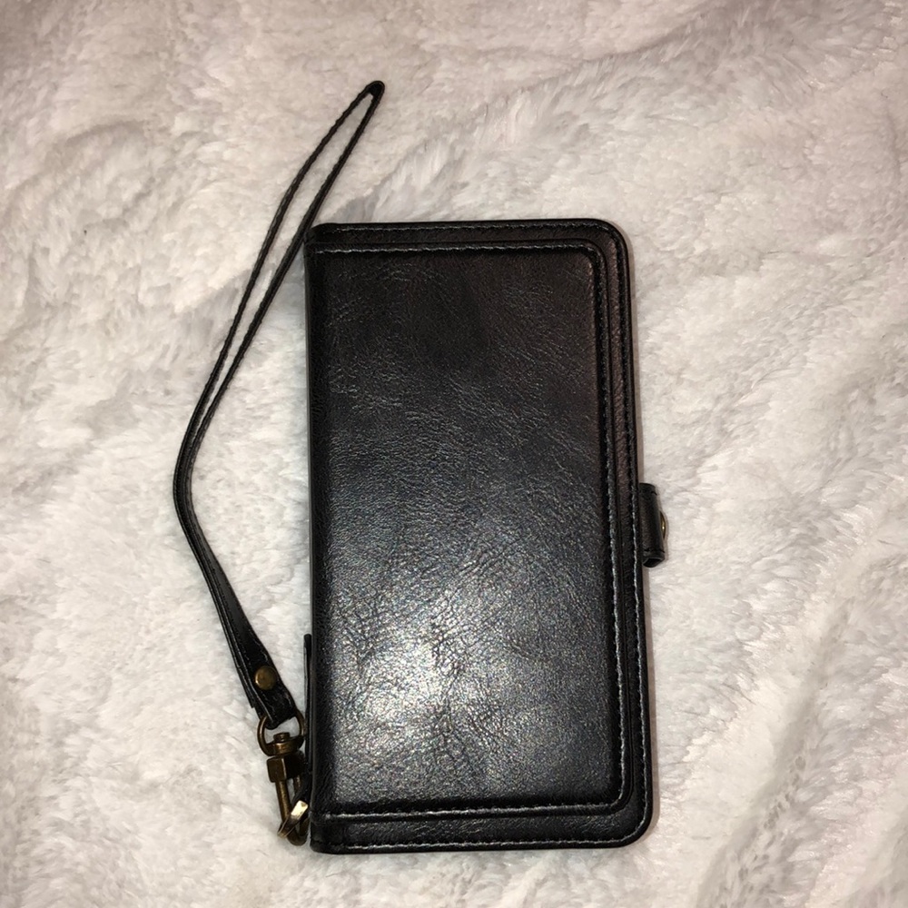 ⭐️ 2 for $25. Samsung S10e phone case